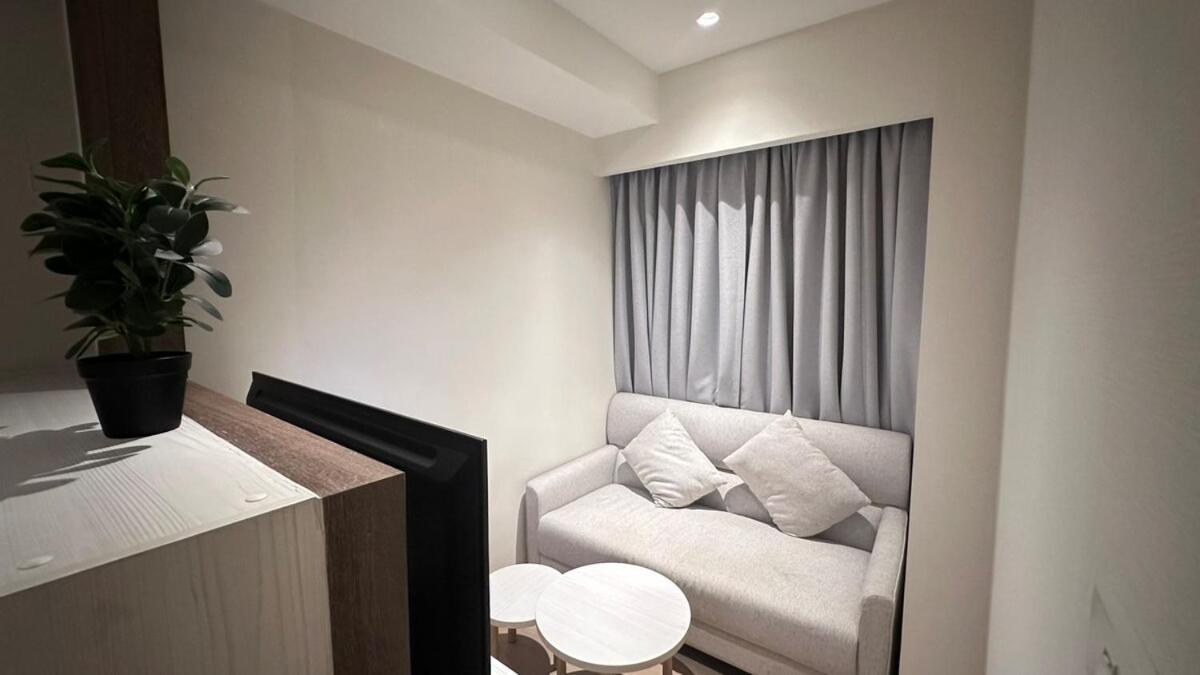 Paradise Condo-perfect Location Apartment